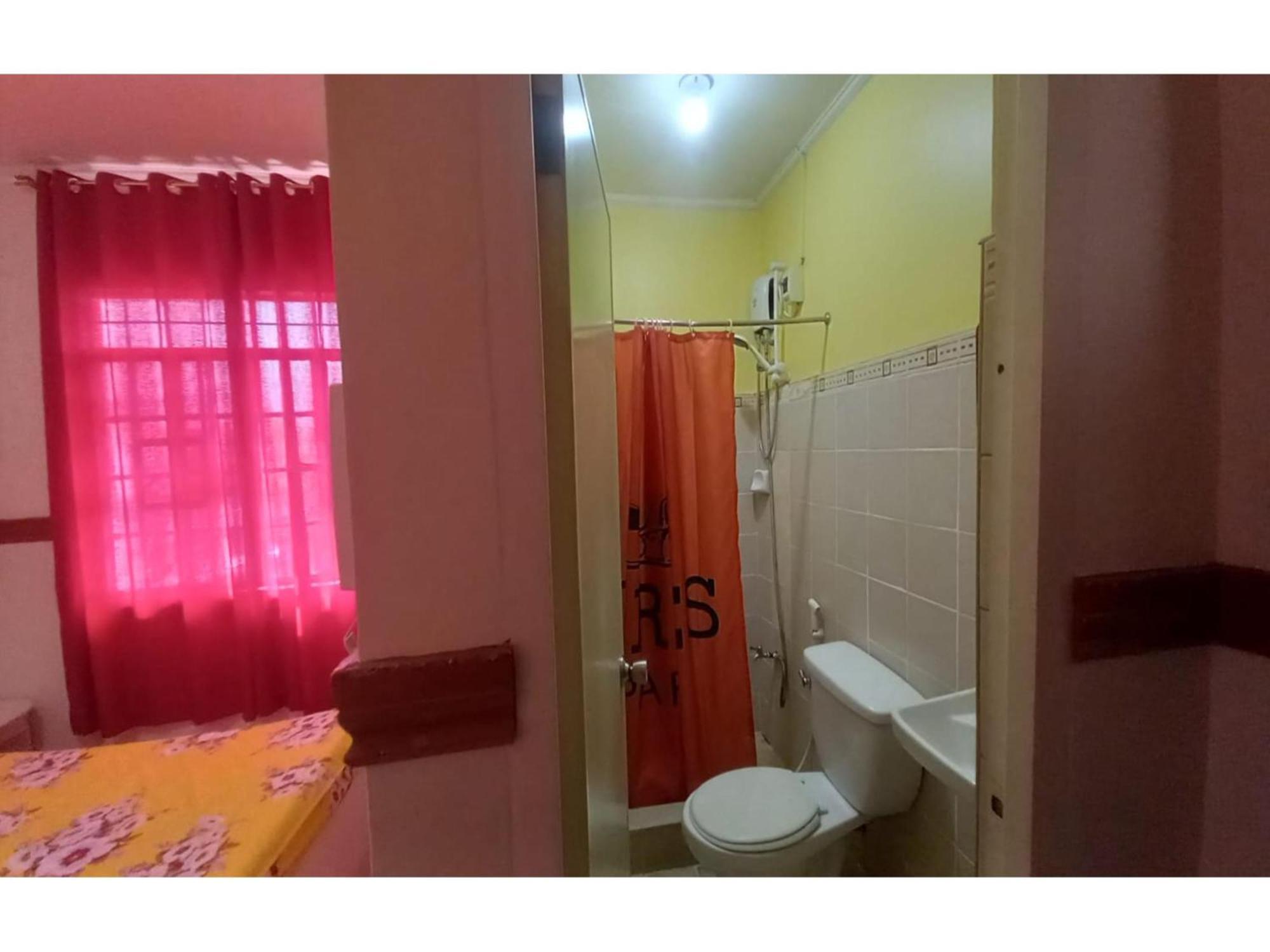 Oyo 1048 Jomckayl Apartelle Naga  Exterior photo